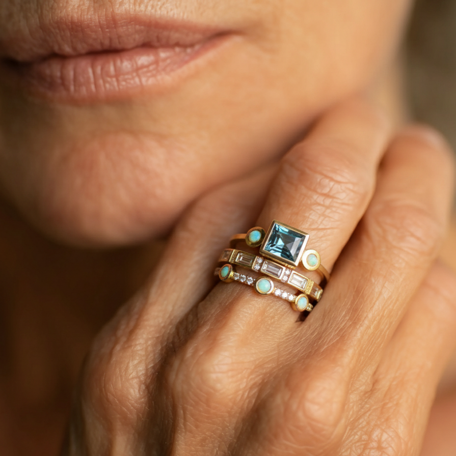 Vintāžas gredzenu komplekts ar ziliem kristāliem