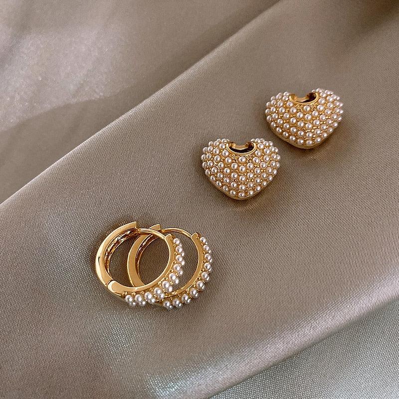 Mīlas pērļu auskari zeltā