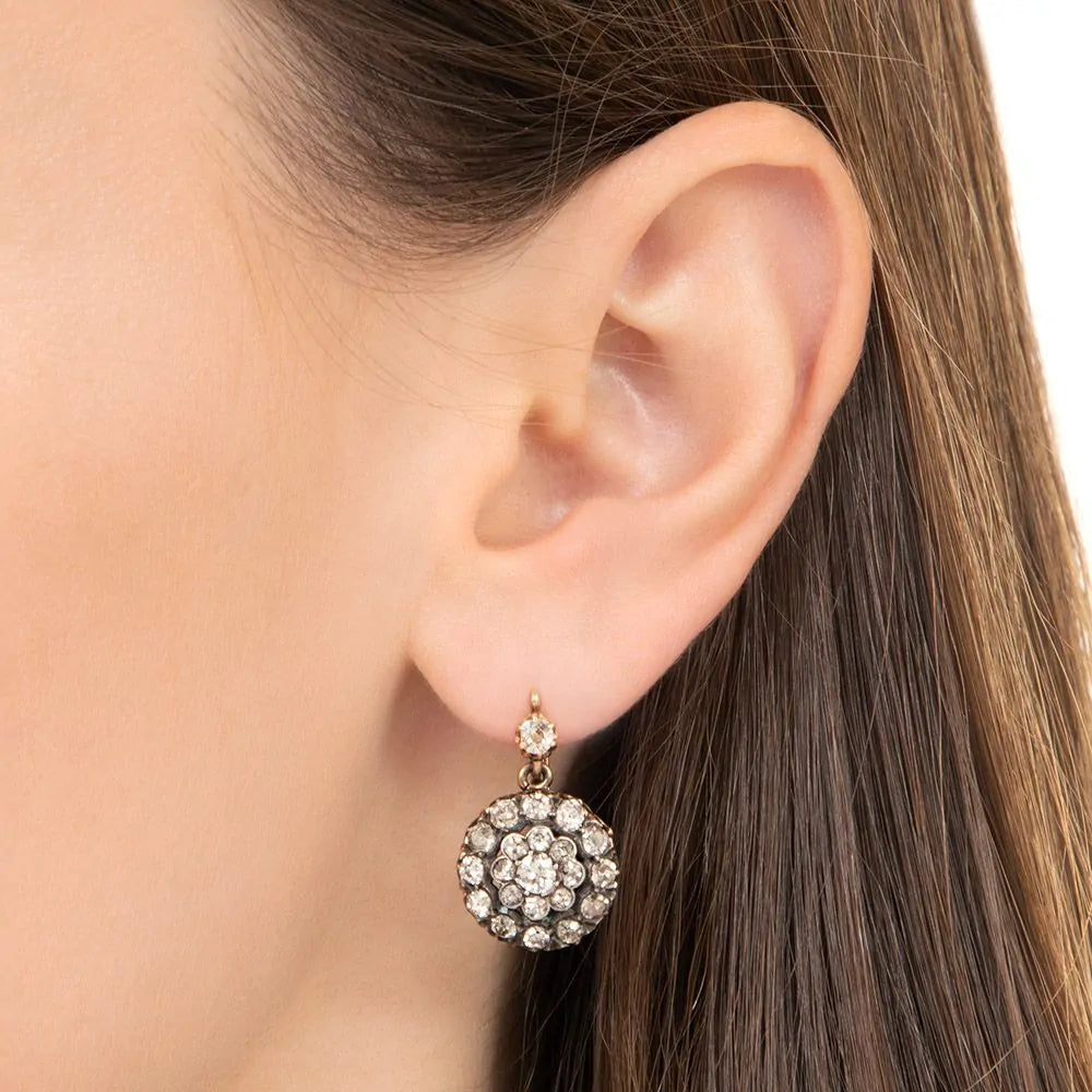 Vintage auskari no zelta